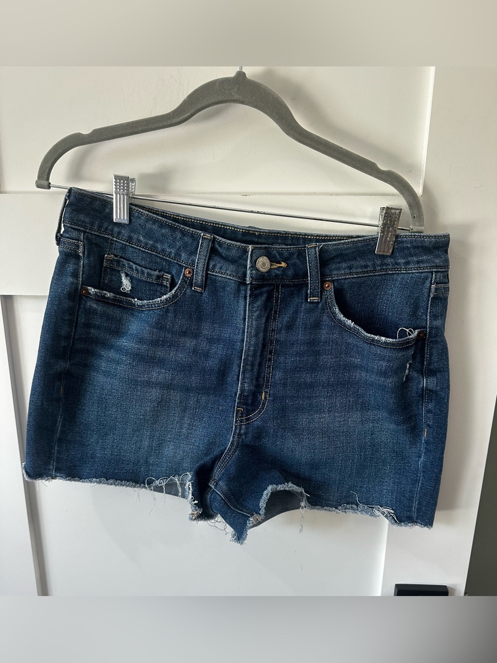 Old Navy Shorts Womens 12 OG Straight High Rise Blue Stretch Denim Jean Fray
